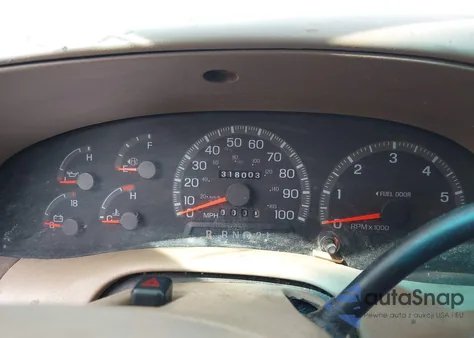 1997 Ford Expedition z USA, uszkodzony, nr VIN 1FMEU18W5VLB45318